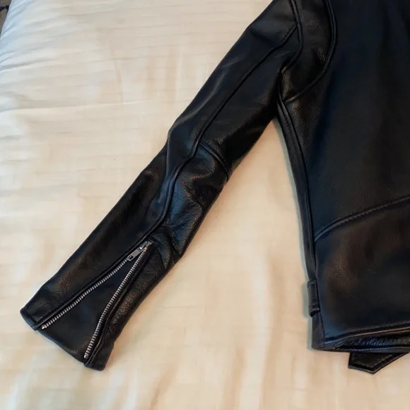 Understated black leather jacket moto jacket - Picture 14 of 16